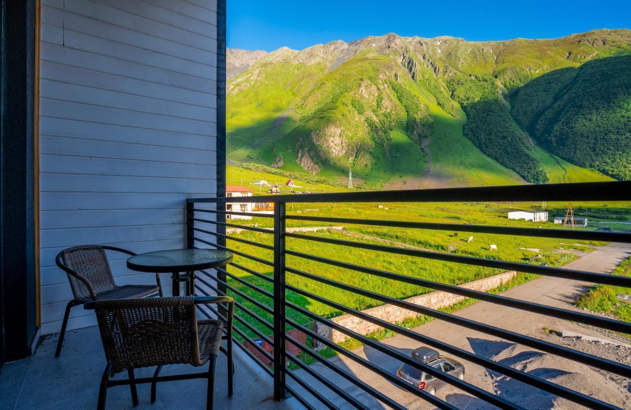 Hotel Darchi Kazbegi Exterior foto