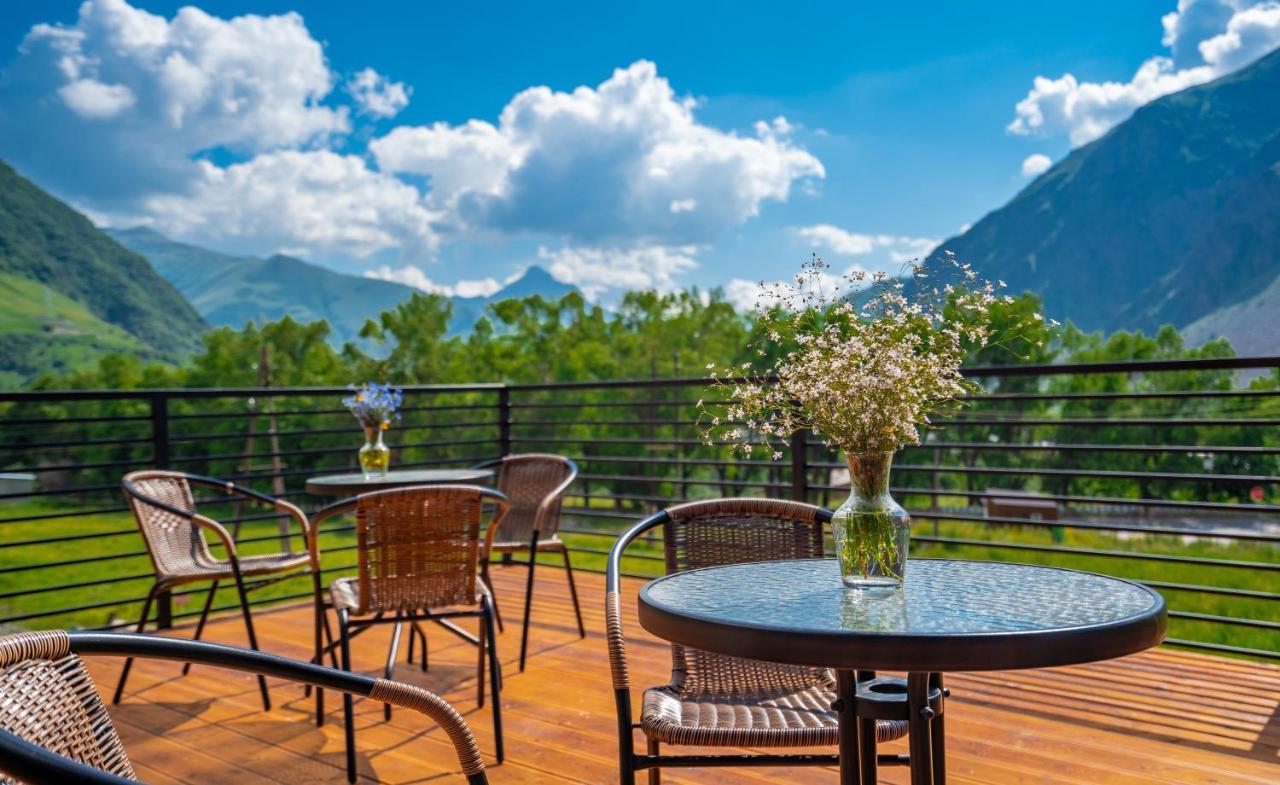 Hotel Darchi Kazbegi Exterior foto